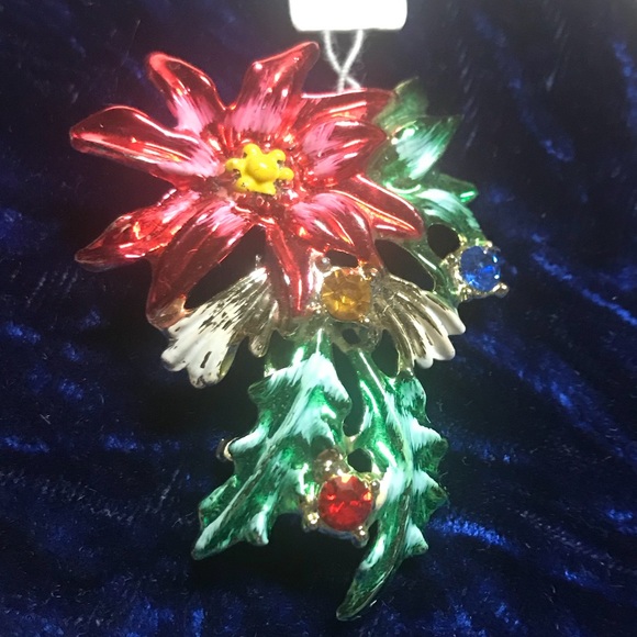 BROOCH POINSETTIAS HOLLY BERRIES RHINESTONE PIN CHRISTMAS IN JULY!!!! - Picture 2 of 7